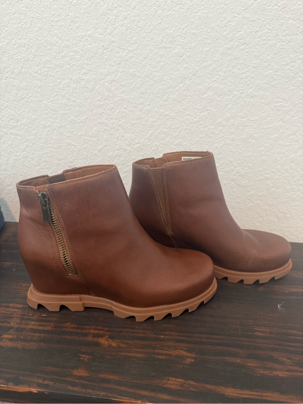 Sorel Brown Leather Wedge Ankle Booties with Side Zip